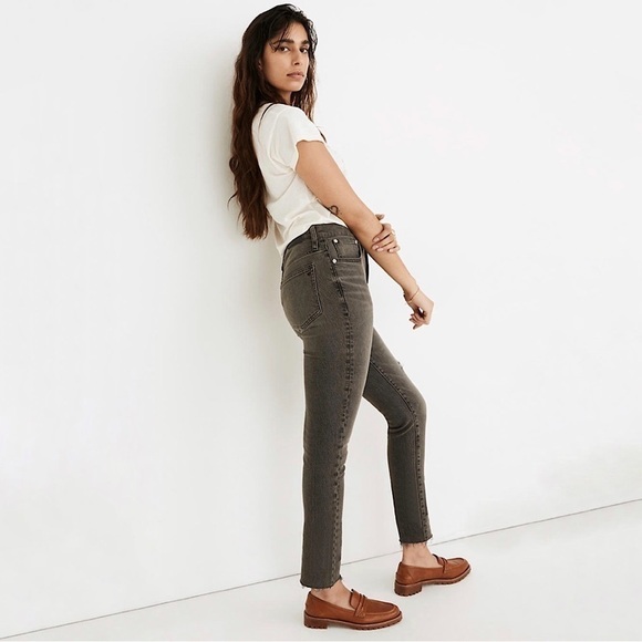 Madewell The Perfect Vintage High Waist Knee Rip Jean Cosner Washed Black - Picture 3 of 16